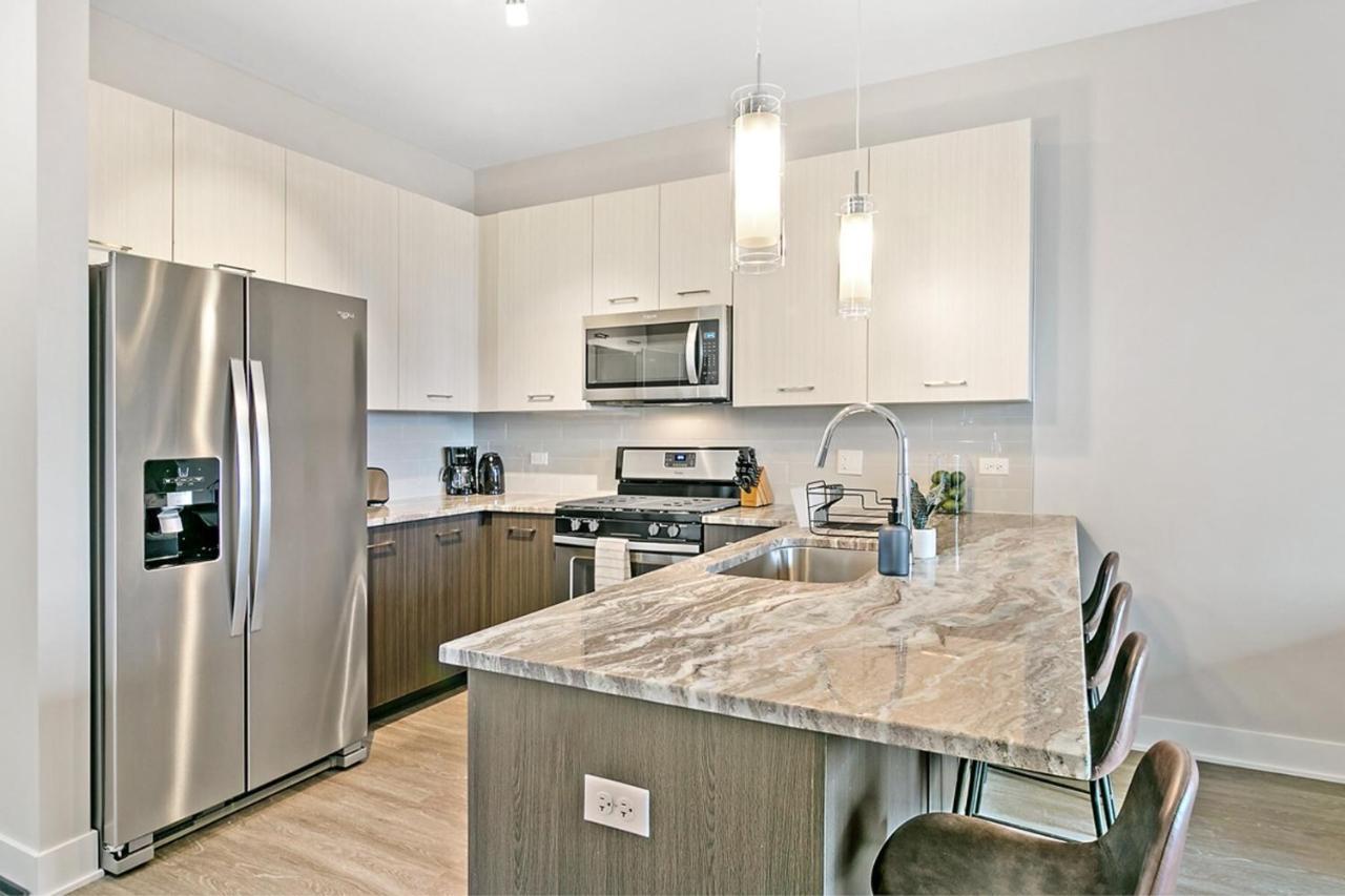 Apartmán Bright & Comfortable Oakbrook 2Br Apt Free Parking - Ob 1 Oakbrook Terrace Exteriér fotografie