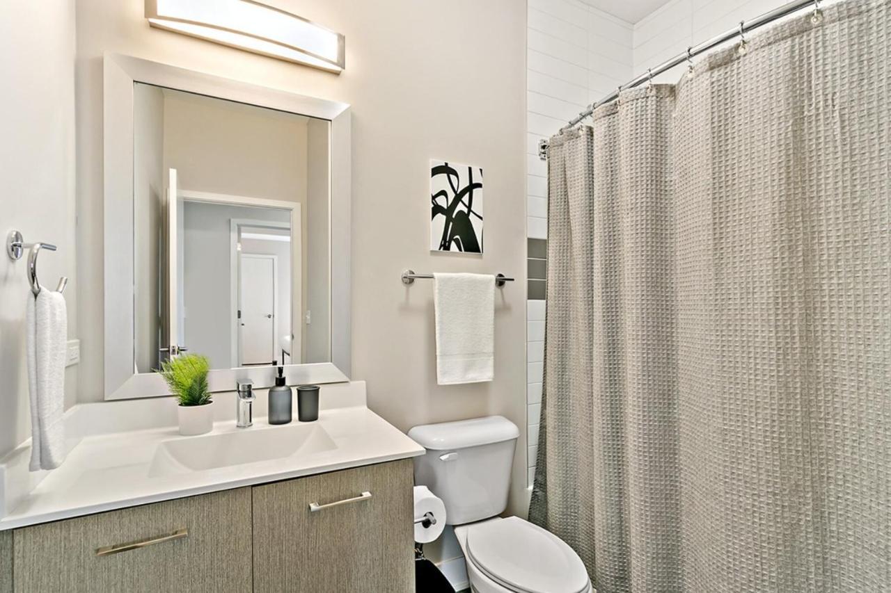 Apartmán Bright & Comfortable Oakbrook 2Br Apt Free Parking - Ob 1 Oakbrook Terrace Exteriér fotografie